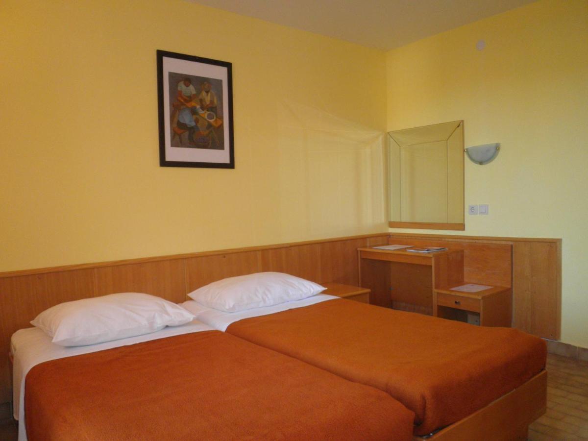 Hotel Zora Pavilions Primošten Extérieur photo
