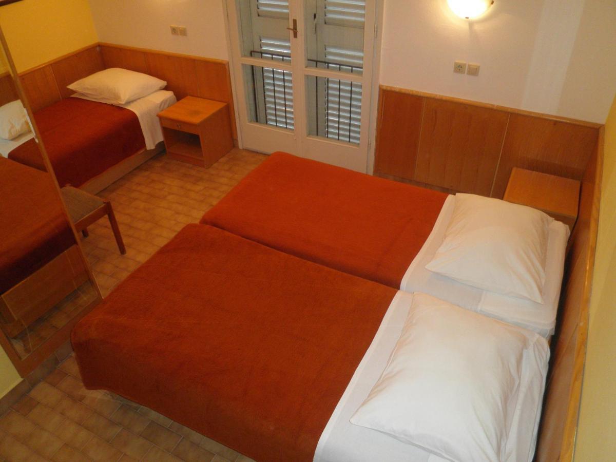 Hotel Zora Pavilions Primošten Extérieur photo